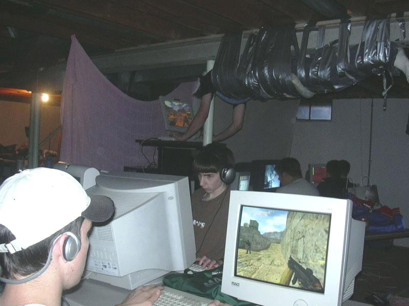 duct%20tape%20lan.jpg